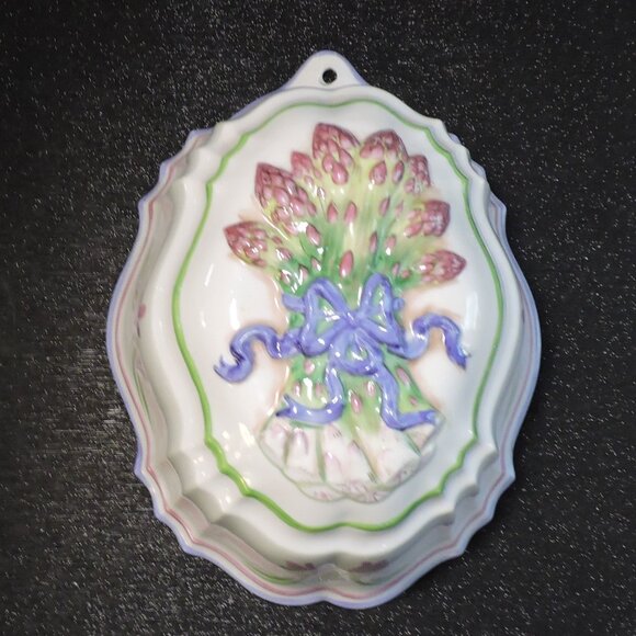 Hanging Ceramic Mold Franklin Mint Le Cordon Bleu 1986 Asparagus Kitchen Decor - Picture 1 of 5